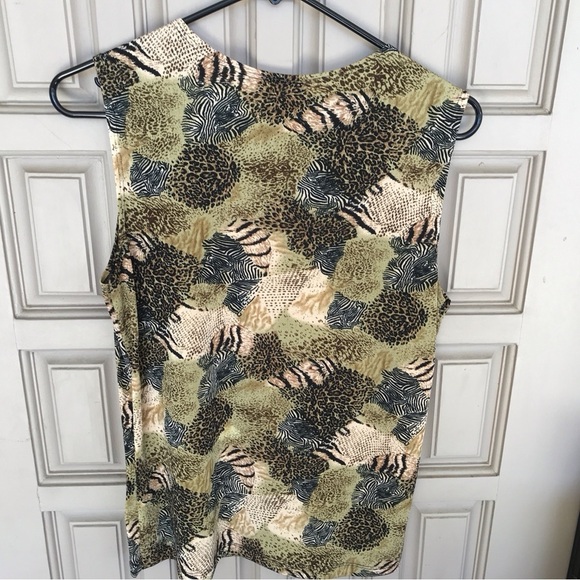 Susan Lawrence Sleeveless Blouse Pullover Stretch SzL Awesome Fit Neutral Colors - Picture 3 of 7